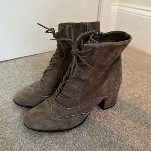 Vintage-style grey suede lace up ankle Tahari boots